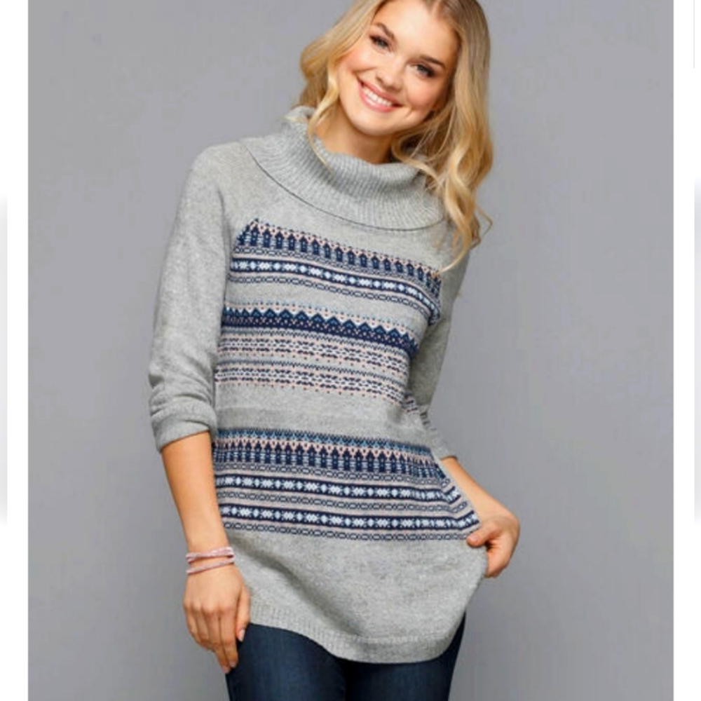 Ricki’s Cowl neck Tunic Sweater! Size M